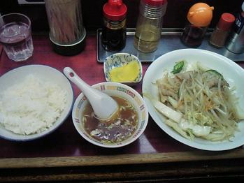 珍萬・肉野菜炒め定食